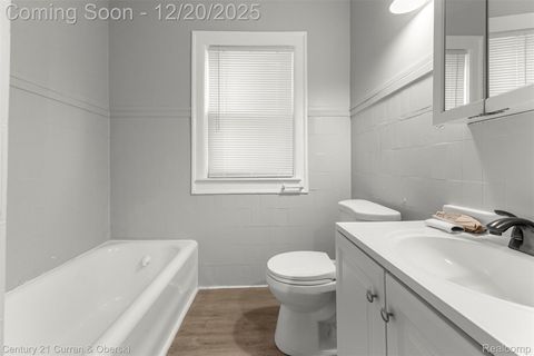 Tiny photo for 2015 Gladstone Street, Detroit City, MI 48206 (MLS # 20251060740)