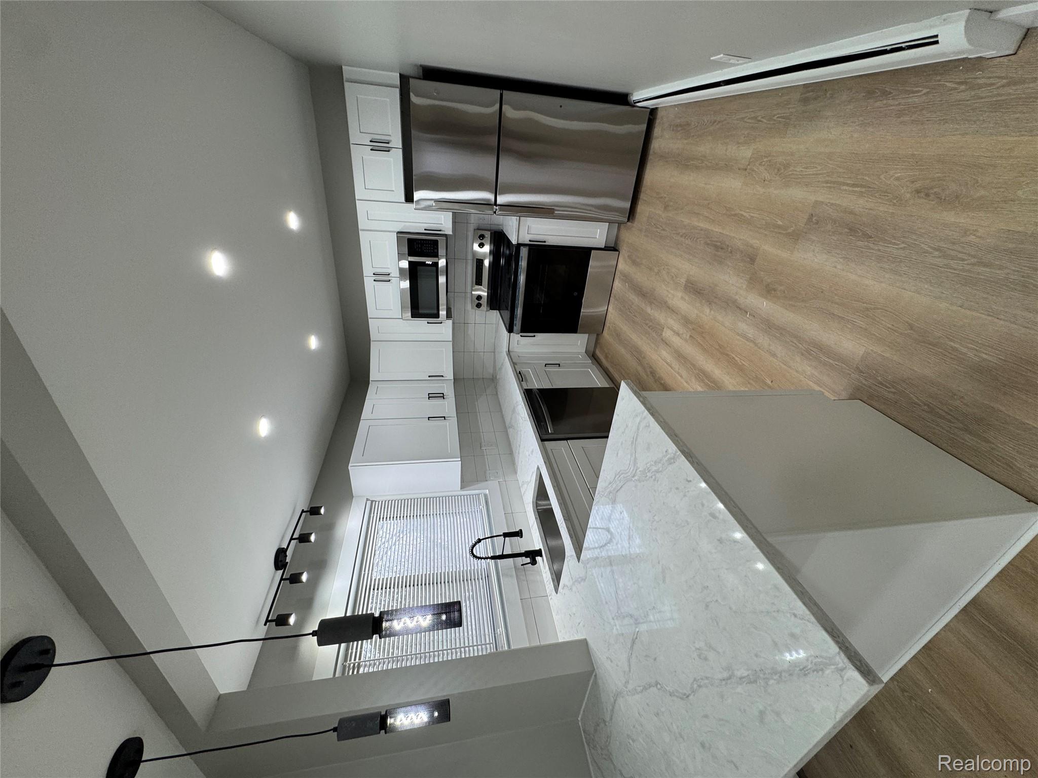 755 Coolidge Street 3