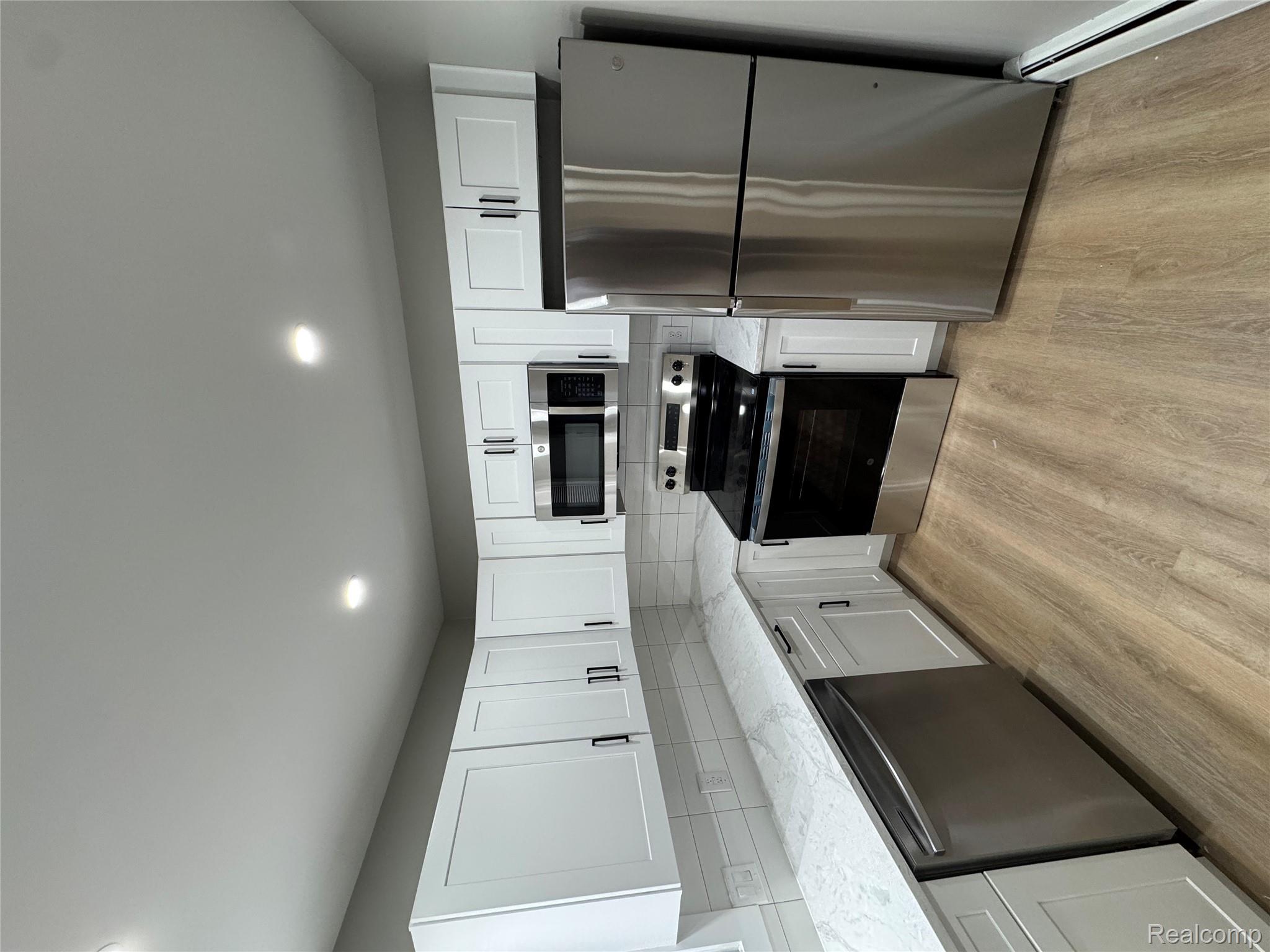 755 Coolidge Street 3