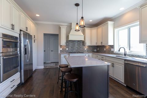 Tiny photo for 7113 Oak Ridge Court, Independence Charter Township, MI 48348 (MLS # 20240061171)
