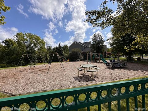 Tiny photo for 7113 Oak Ridge Court, Independence Charter Township, MI 48348 (MLS # 20240061171)