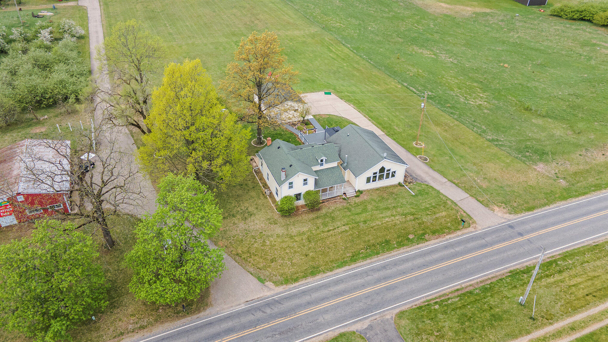 60598 County Road 652