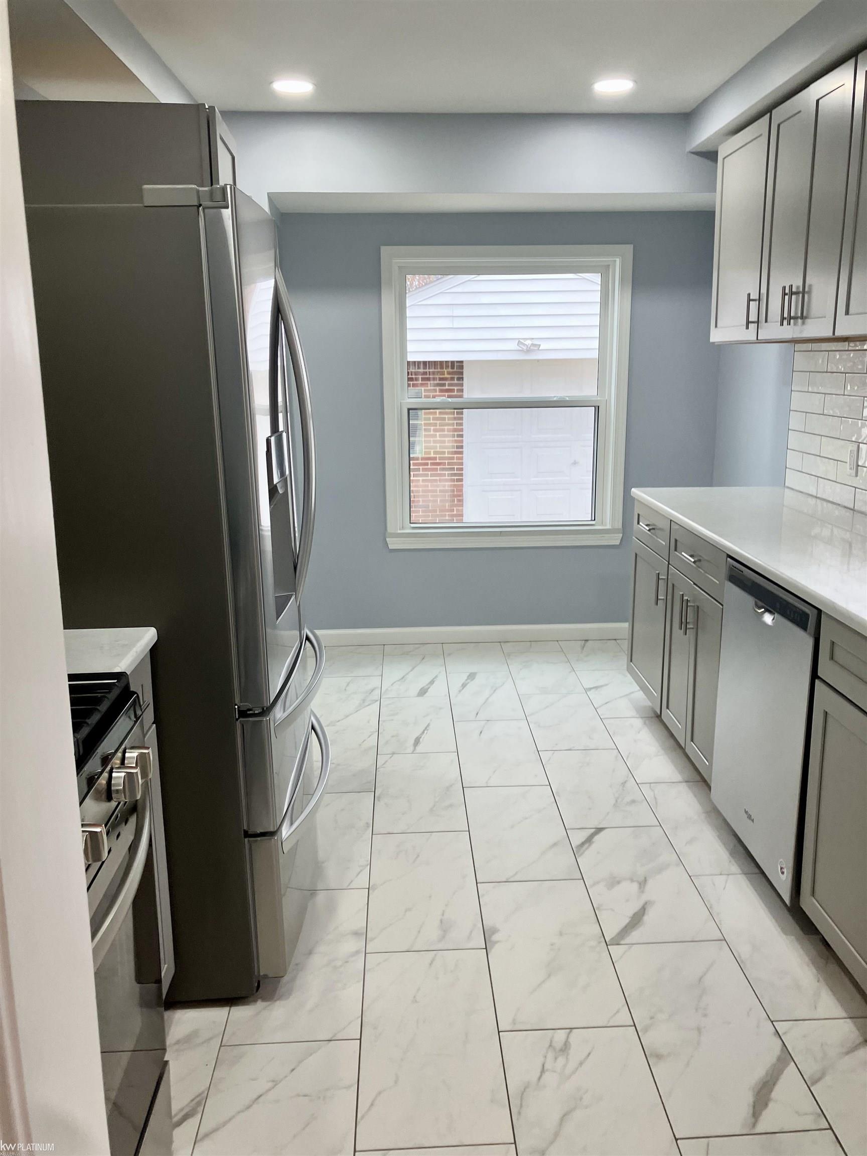 21225 Bon Brae Street