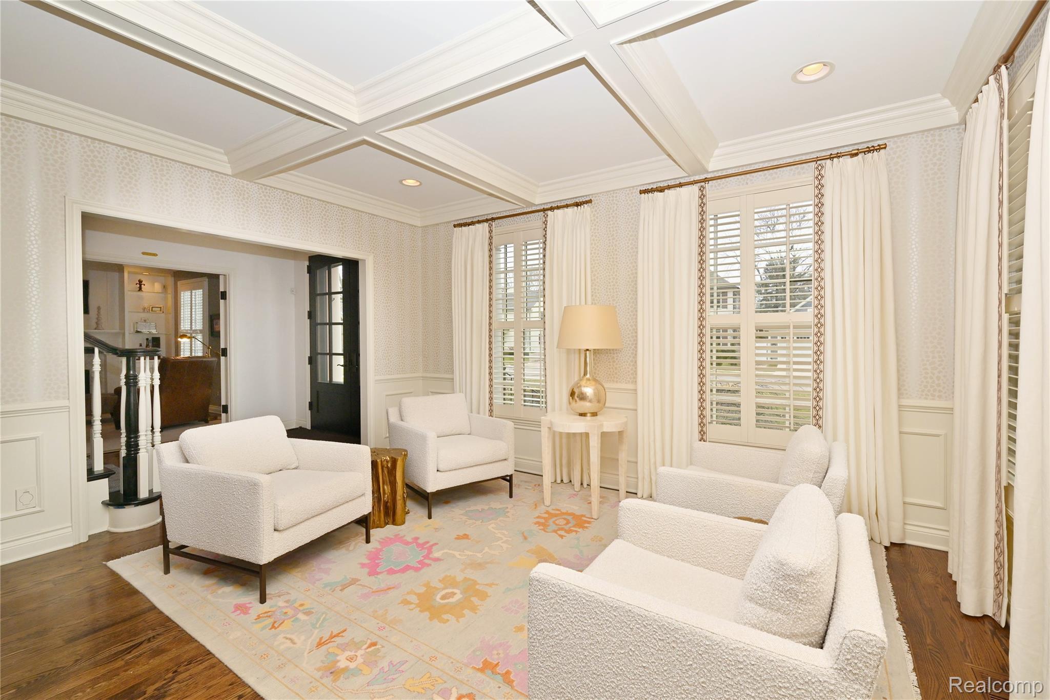 364 Chesterfield Avenue