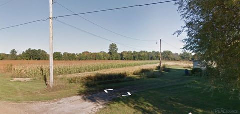 35991 Hobarth Road Chesterfield Township MI 48047