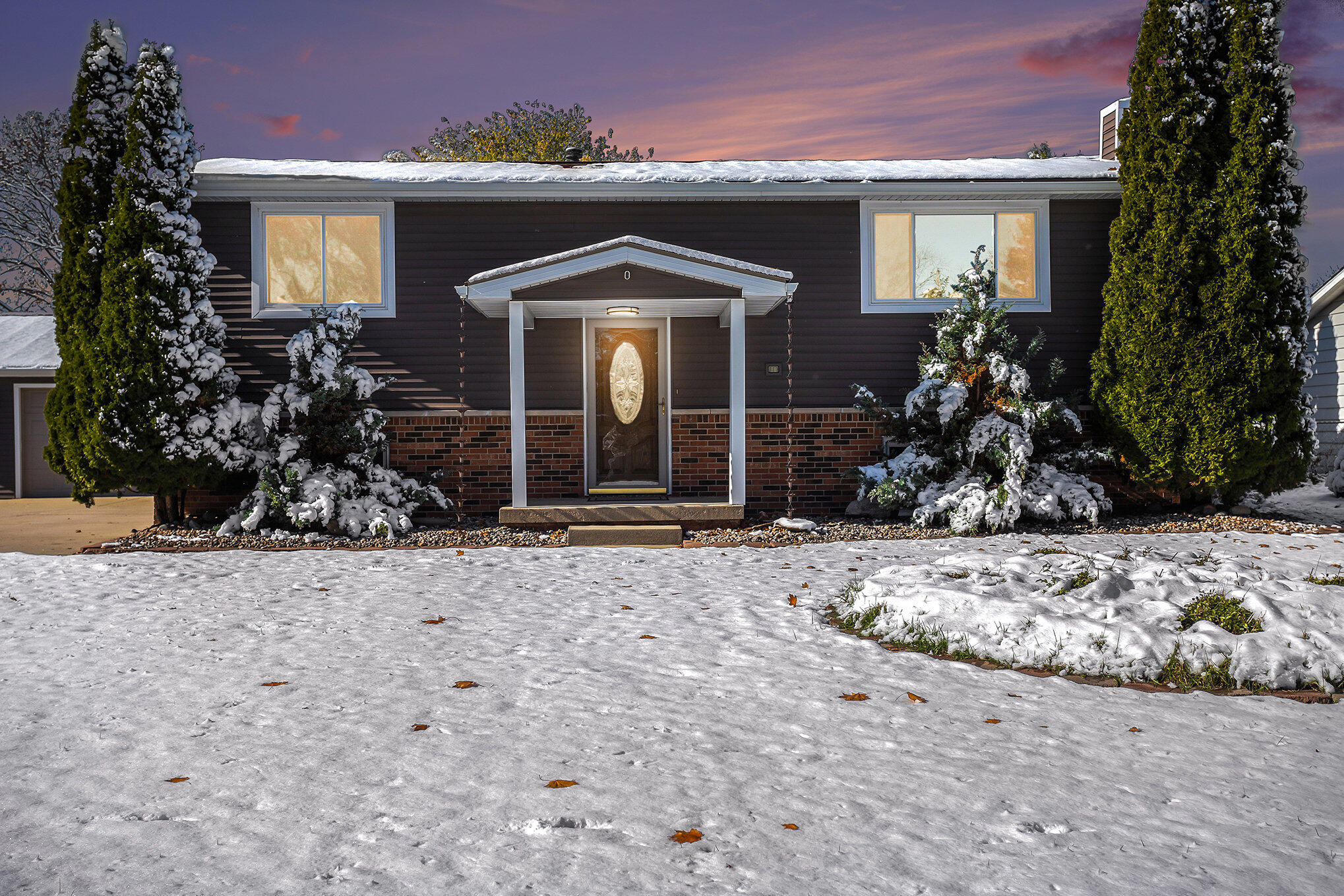 Quincy, Michigan 49082, United States, 4 Bedrooms Bedrooms, ,2 BathroomsBathrooms,Residential,Active,242605