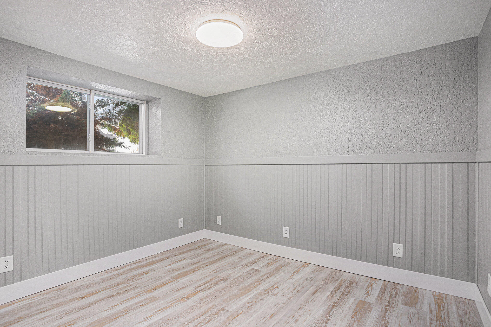 Quincy, Michigan 49082, United States, 4 Bedrooms Bedrooms, ,2 BathroomsBathrooms,Residential,Active,242605