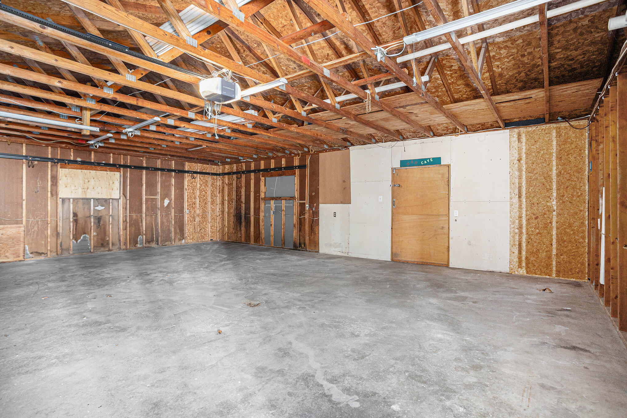 Quincy, Michigan 49082, United States, 4 Bedrooms Bedrooms, ,2 BathroomsBathrooms,Residential,Active,242605