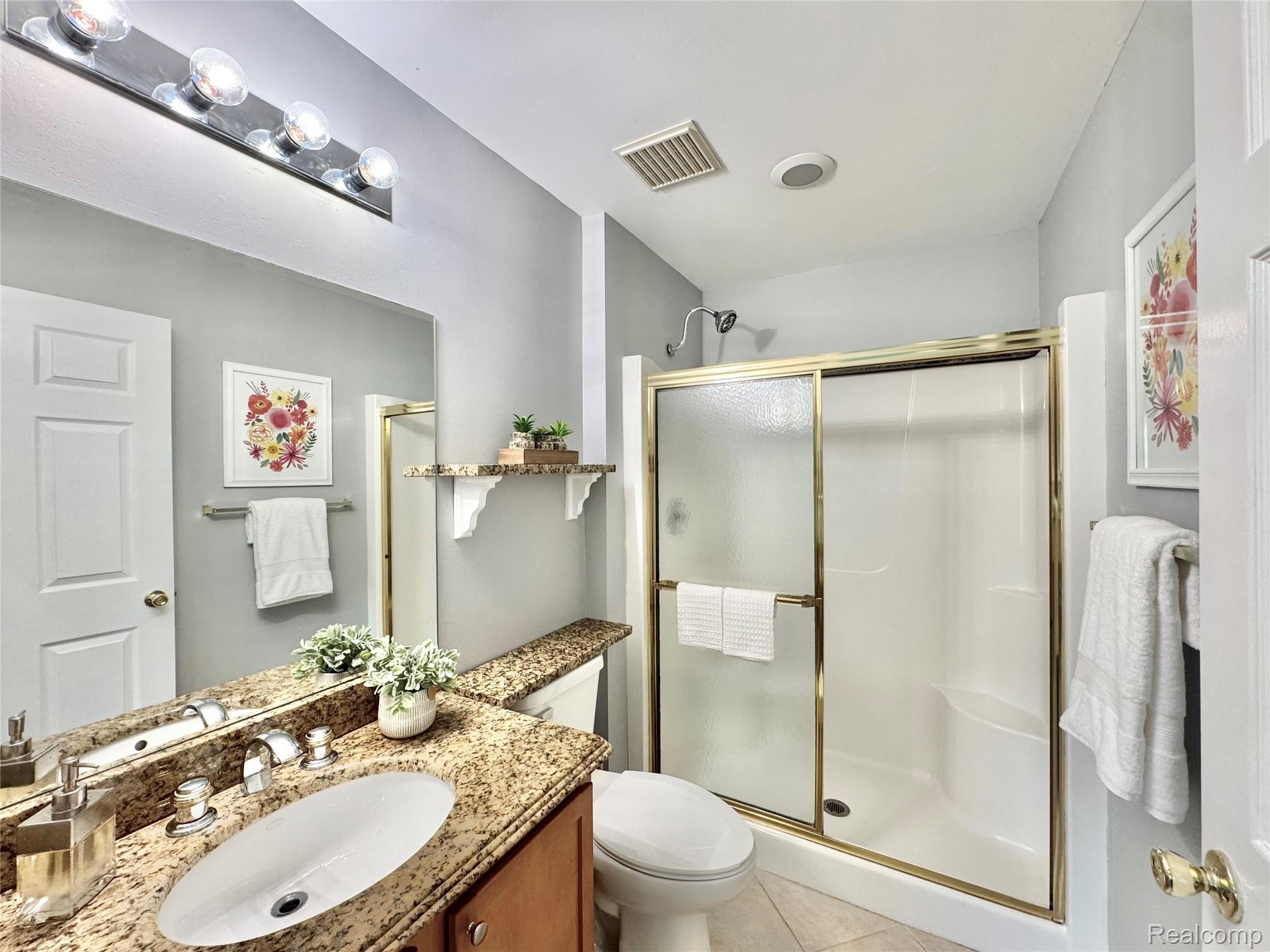 Livonia City, Michigan 48150, United States, 2 Bedrooms Bedrooms, ,2 BathroomsBathrooms,Residential,Coming Soon,195006