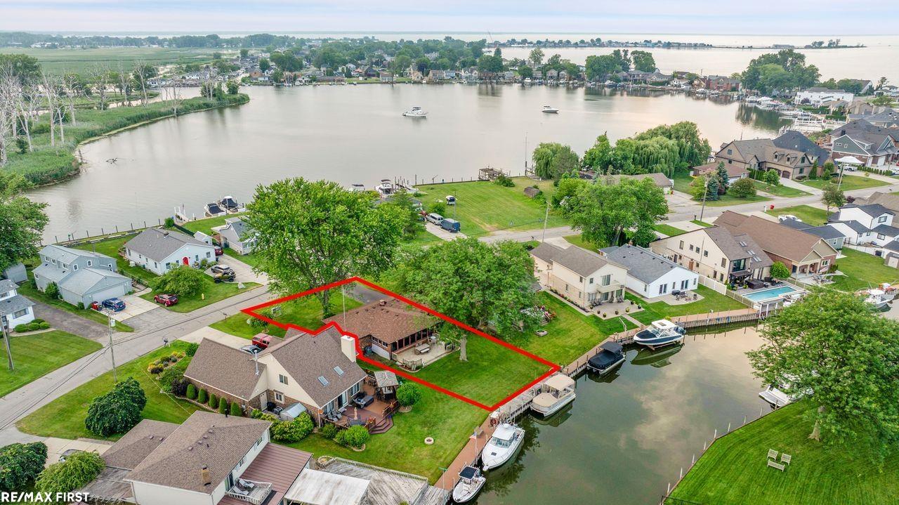 38156 Huron Pointe Drive