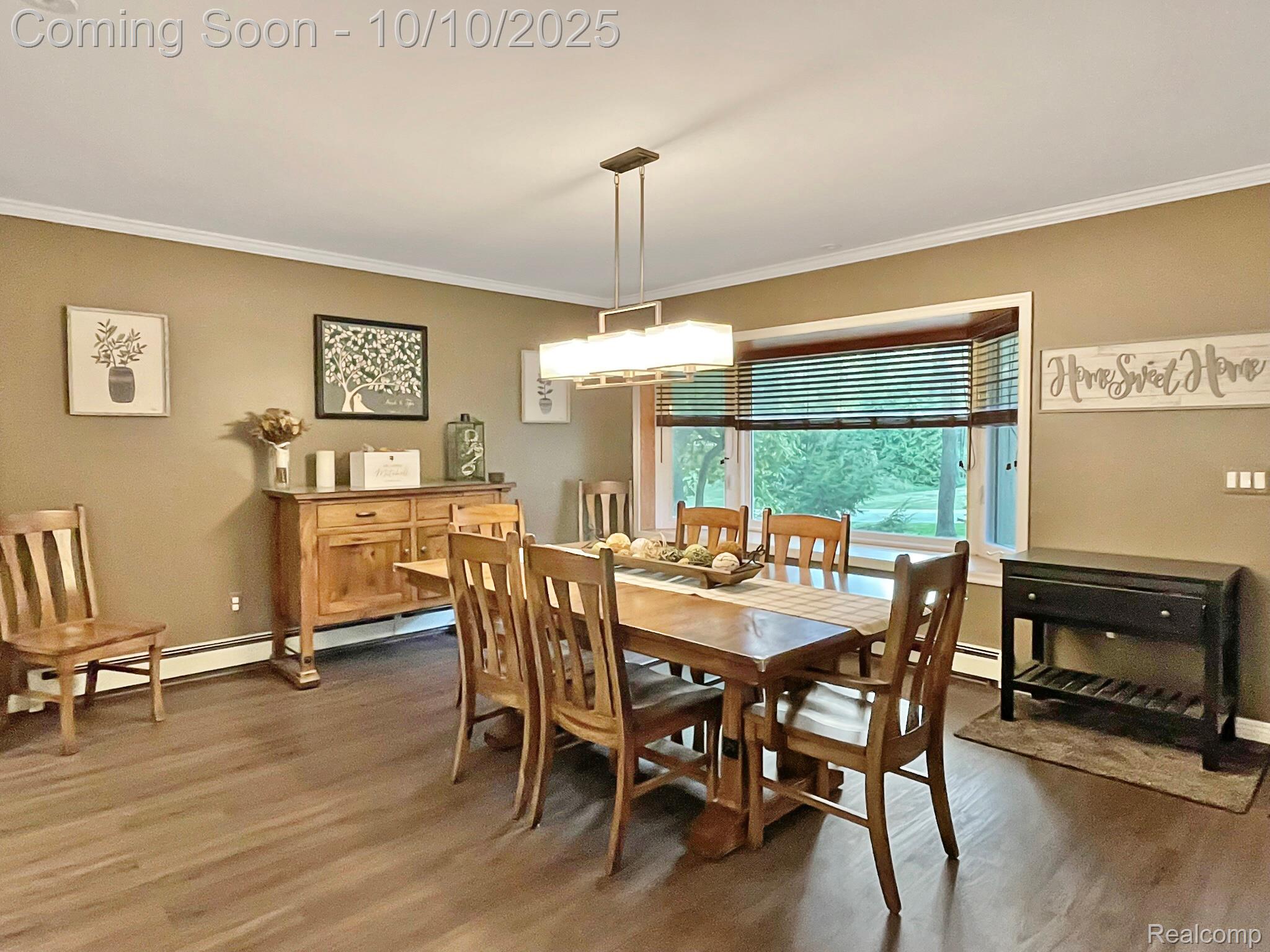 Troy City, Michigan 48098, United States, 5 Bedrooms Bedrooms, ,2 BathroomsBathrooms,Residential,Coming Soon,223796