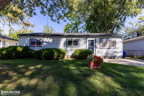 1909 E Troy Street Ferndale City MI 48220