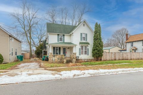 105 W John Street Durand City MI 48429