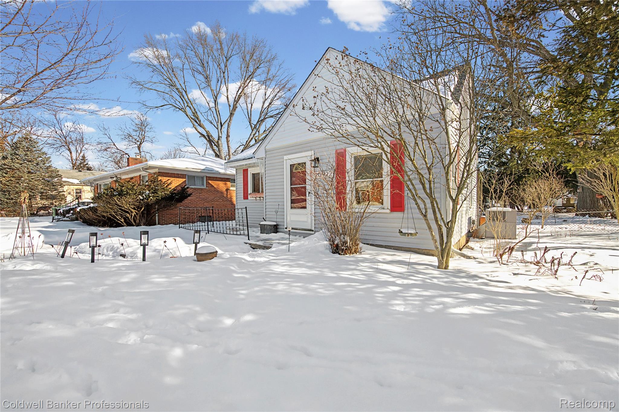 20922 Negaunee Street