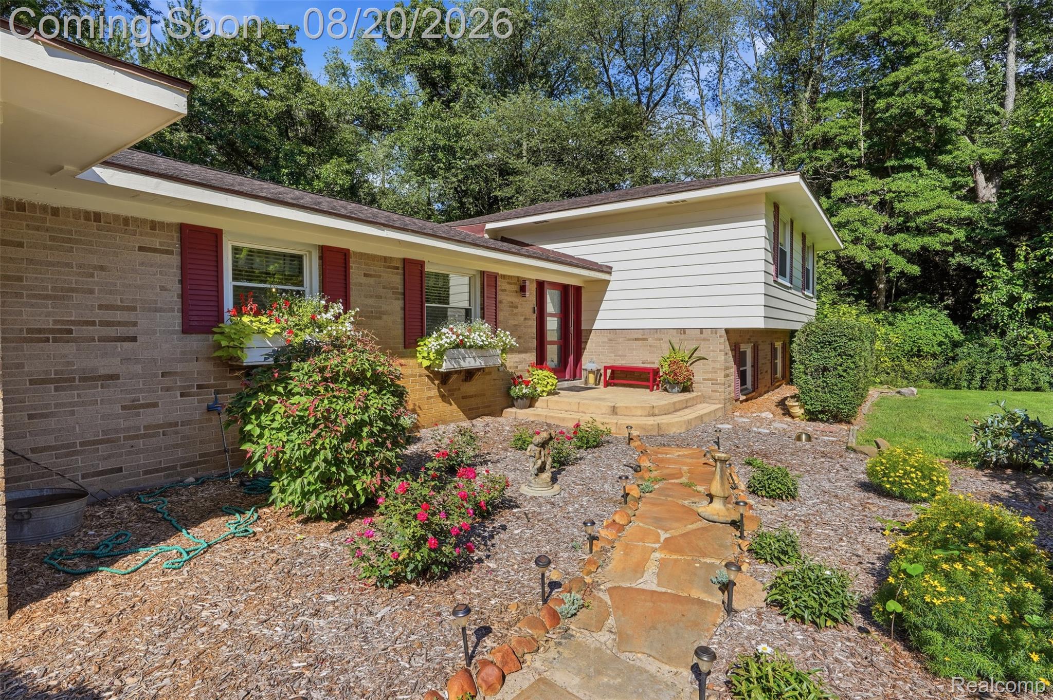 11111 Shadywood Drive