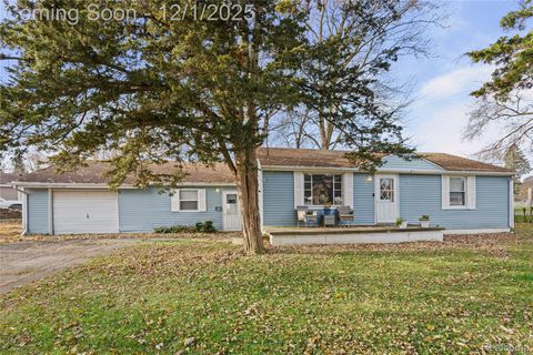 1388 Transue Avenue Burton City MI 48509