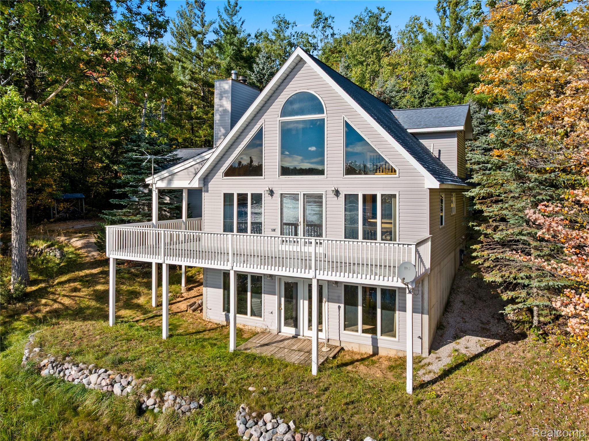 7267 Arrowroot Trail