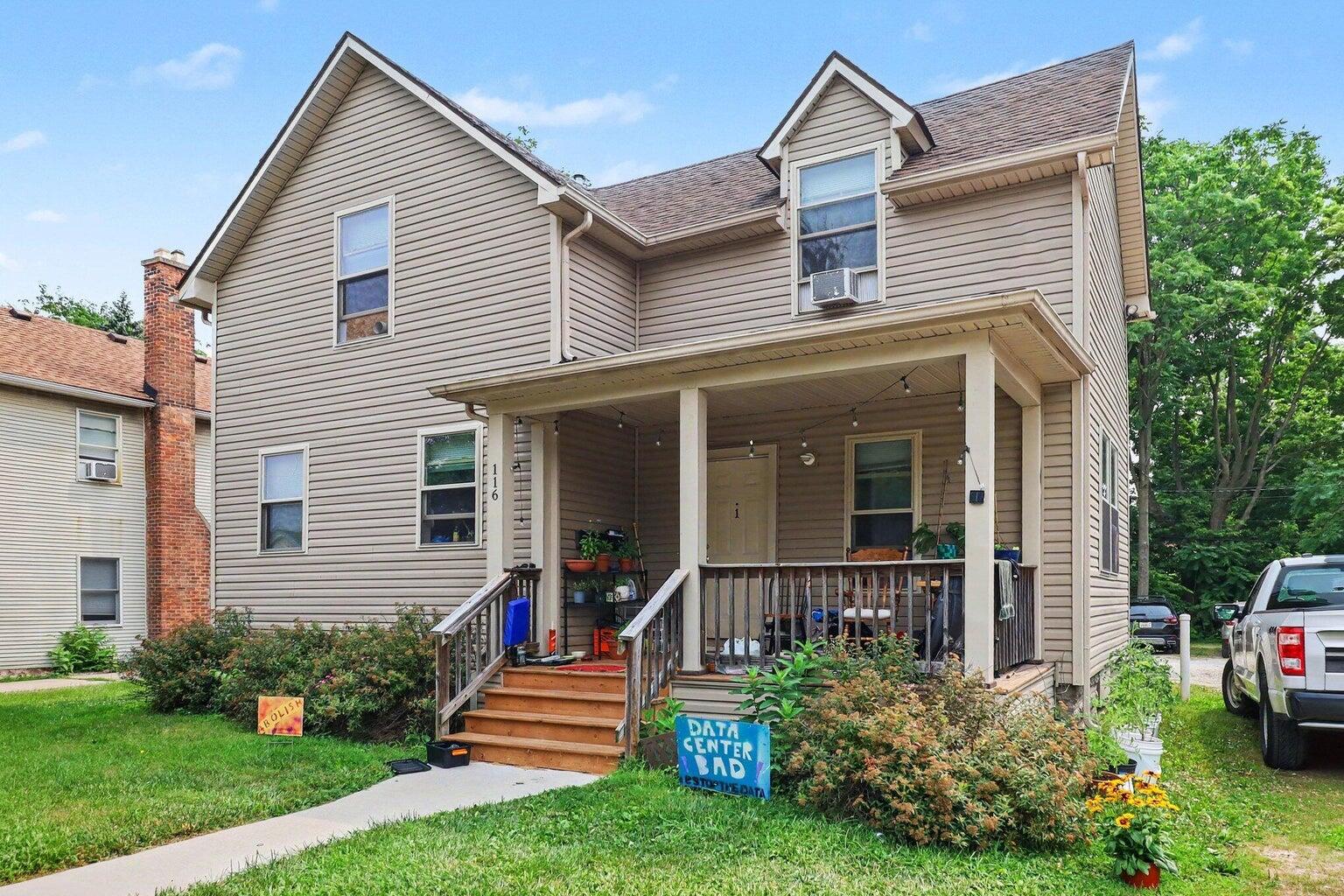 615 Pearl Street
