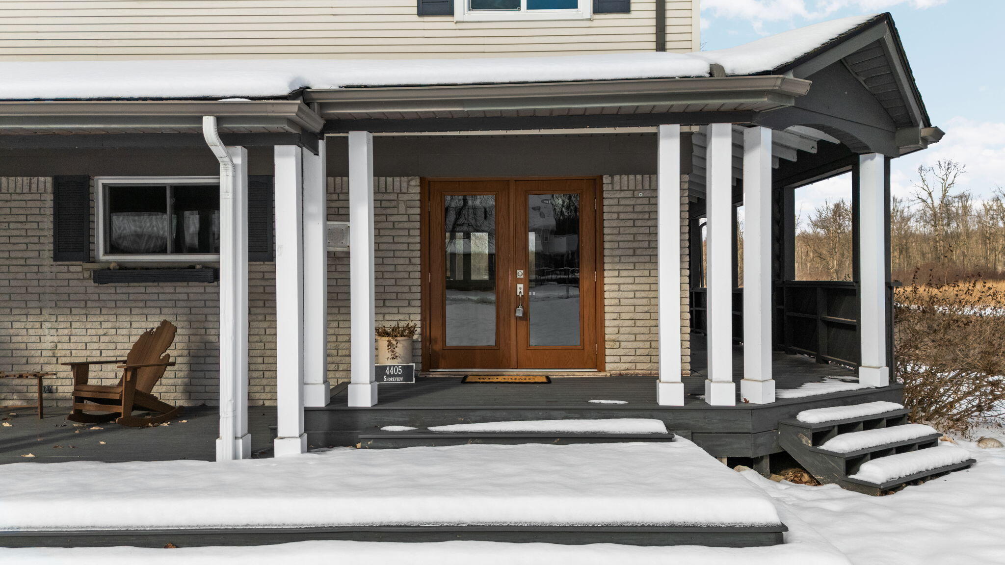 4405 Shoreview Lane