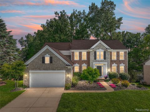 1412 Marina Pointe Blvd Orion Charter Township MI 48362