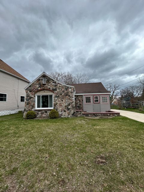 416 CHURCH Street East Tawas City Iosco MI 48730