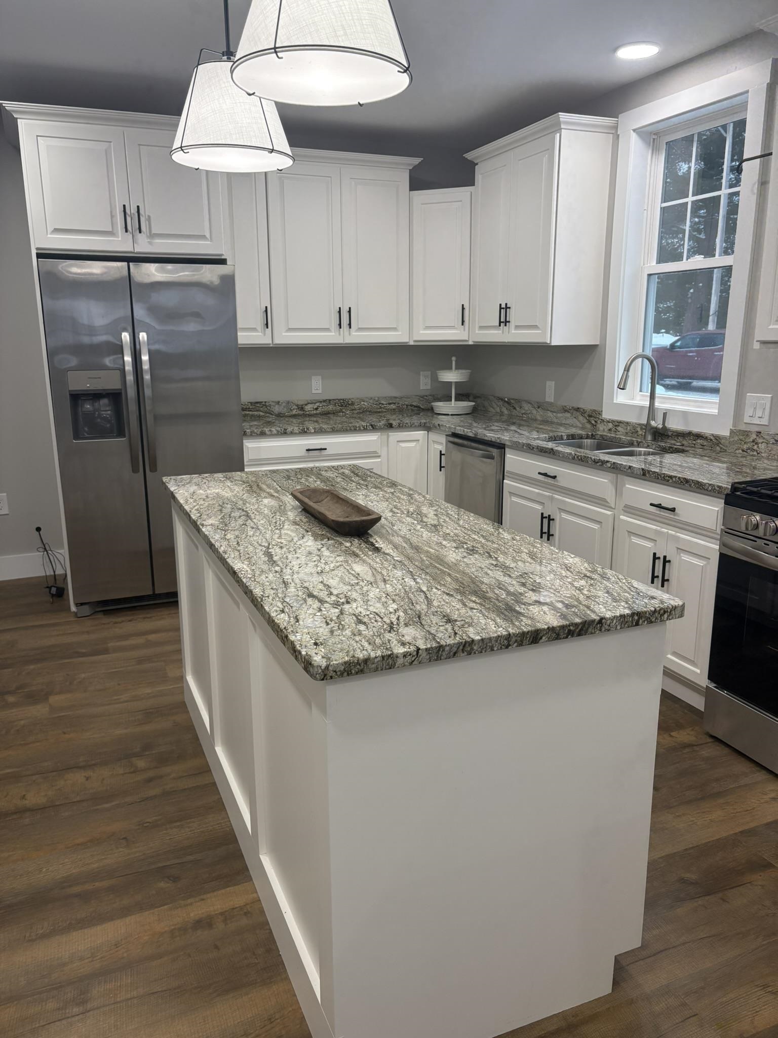 302 W Dresden Street