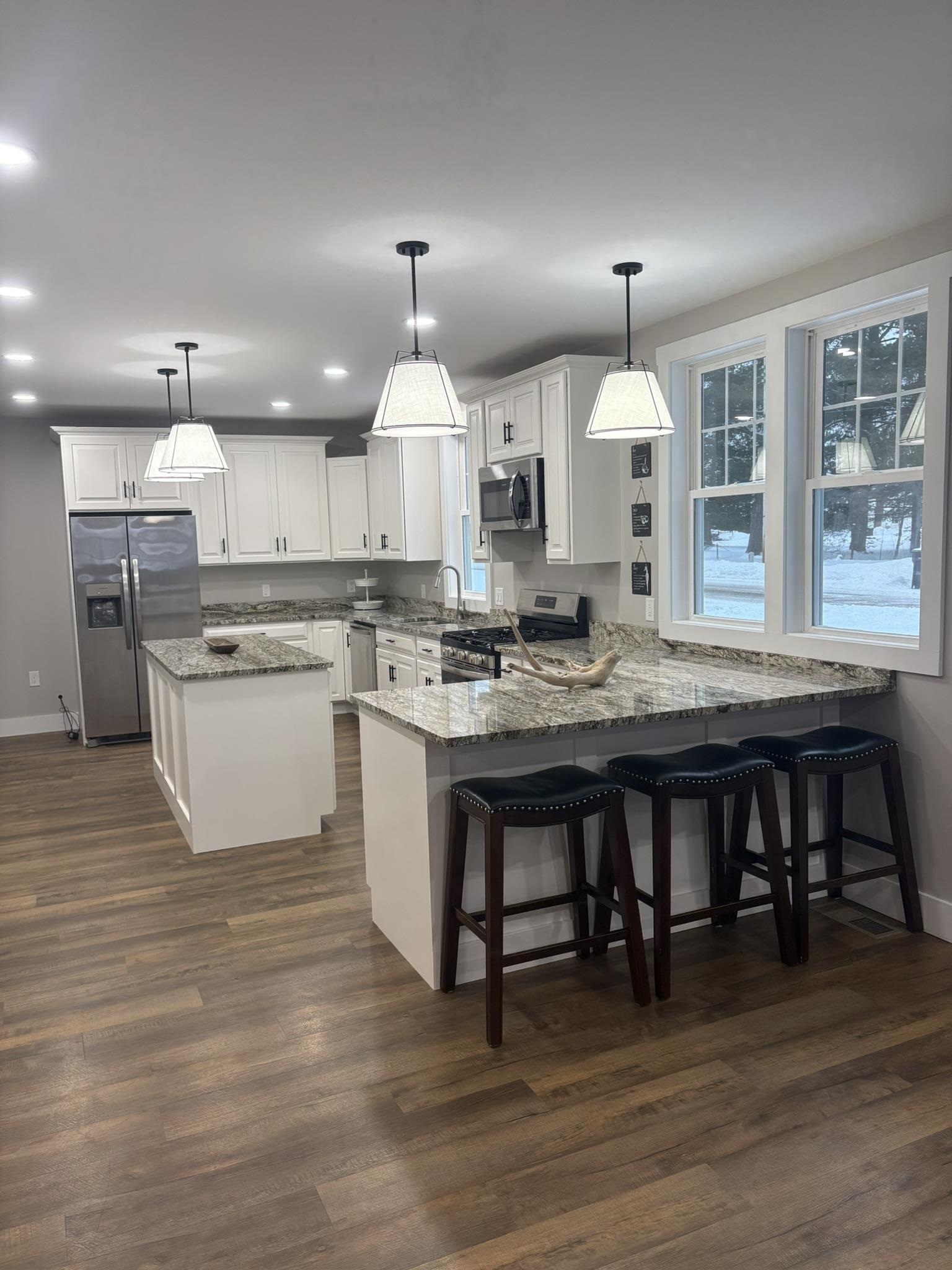 302 W Dresden Street