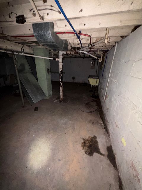 Tiny photo for 2510 Bennett Avenue, Flint City, MI 48506 (MLS # 5050196387)