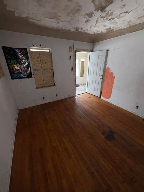 Tiny photo for 2510 Bennett Avenue, Flint City, MI 48506 (MLS # 5050196387)