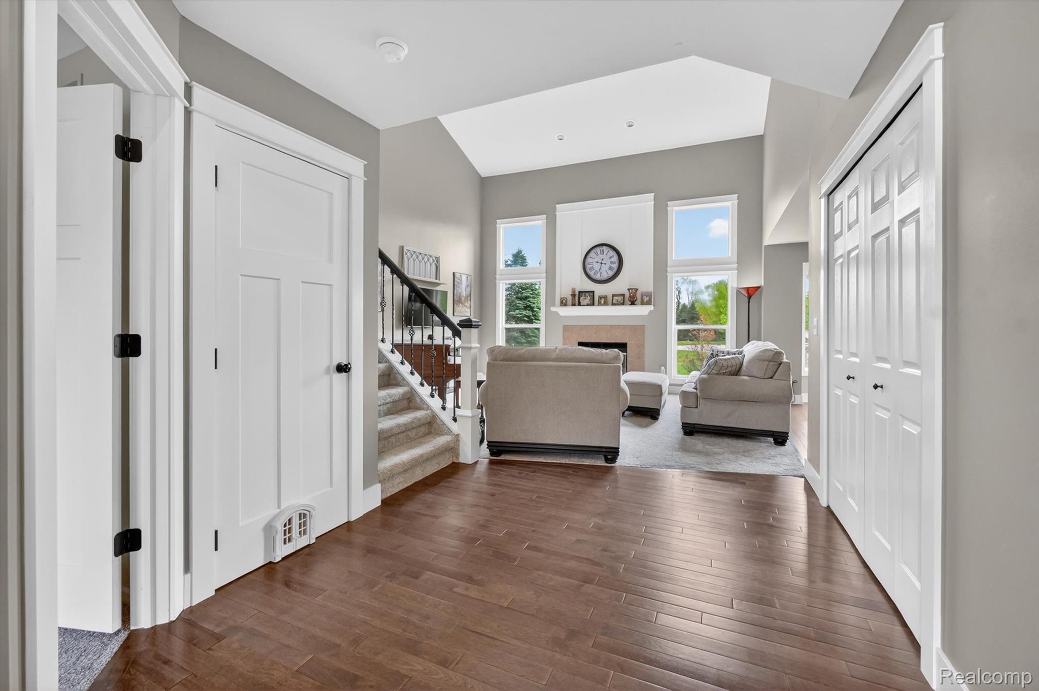 10119 Otter Drive