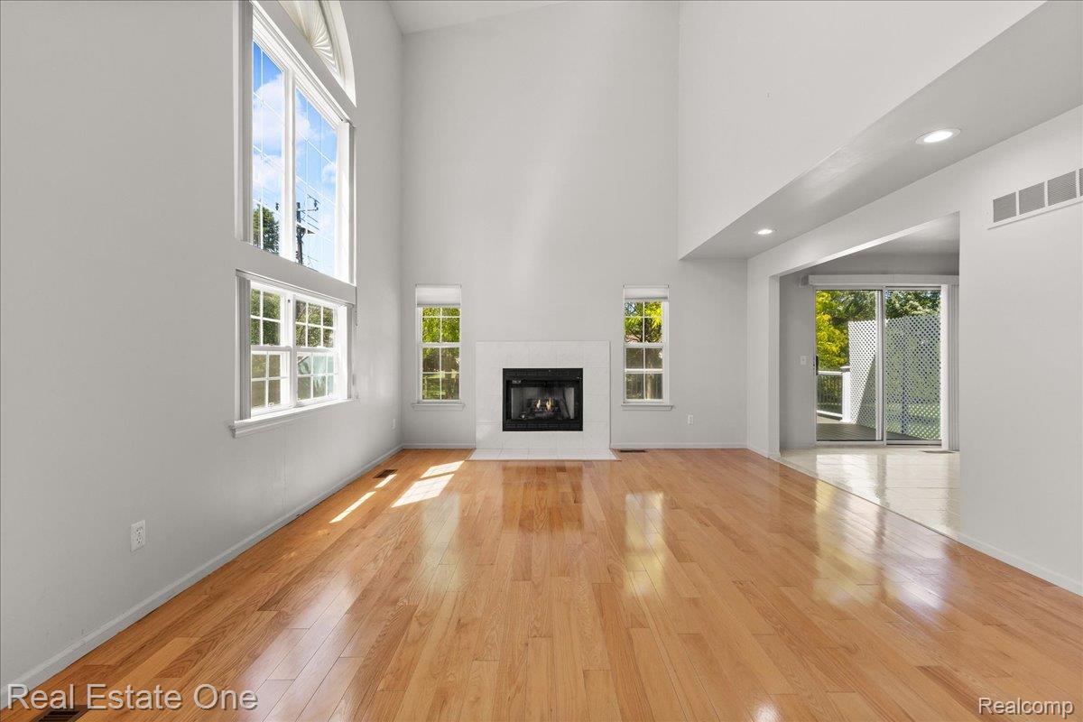 113 Algansee Drive