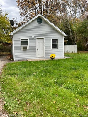 2853 PEERLESS AVE, WATERFORD, MI 48328 - Image 52fe0d08f66f40e9e91eb7ece476d028/2758354743