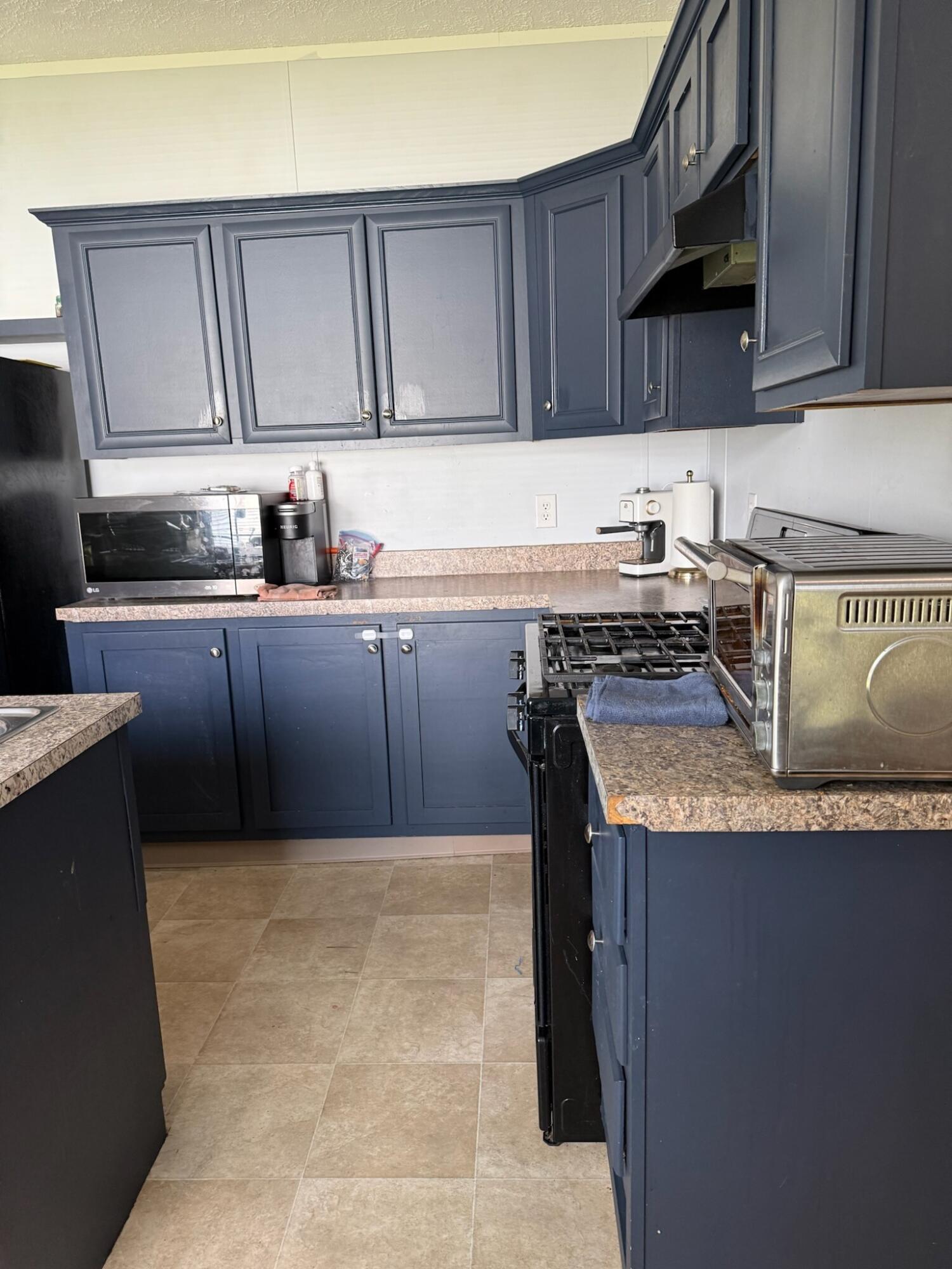 1832 Pepperwood Trail W