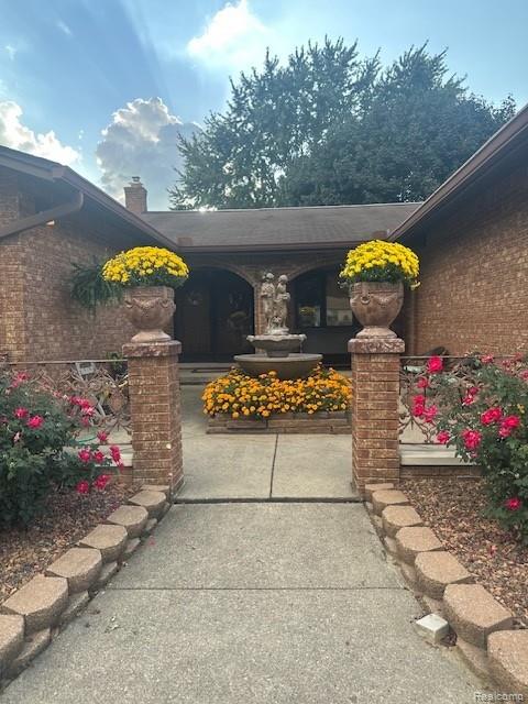 37129 Almont Drive W