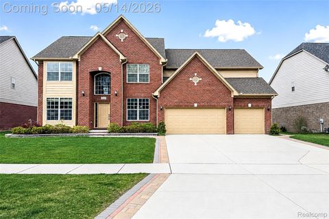 Photo of 4119 Stonington Drive, Troy City, MI 48085 (MLS # 20261033189)