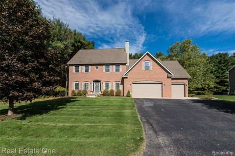 7155 Campbell Mills Court Brighton City MI 48116