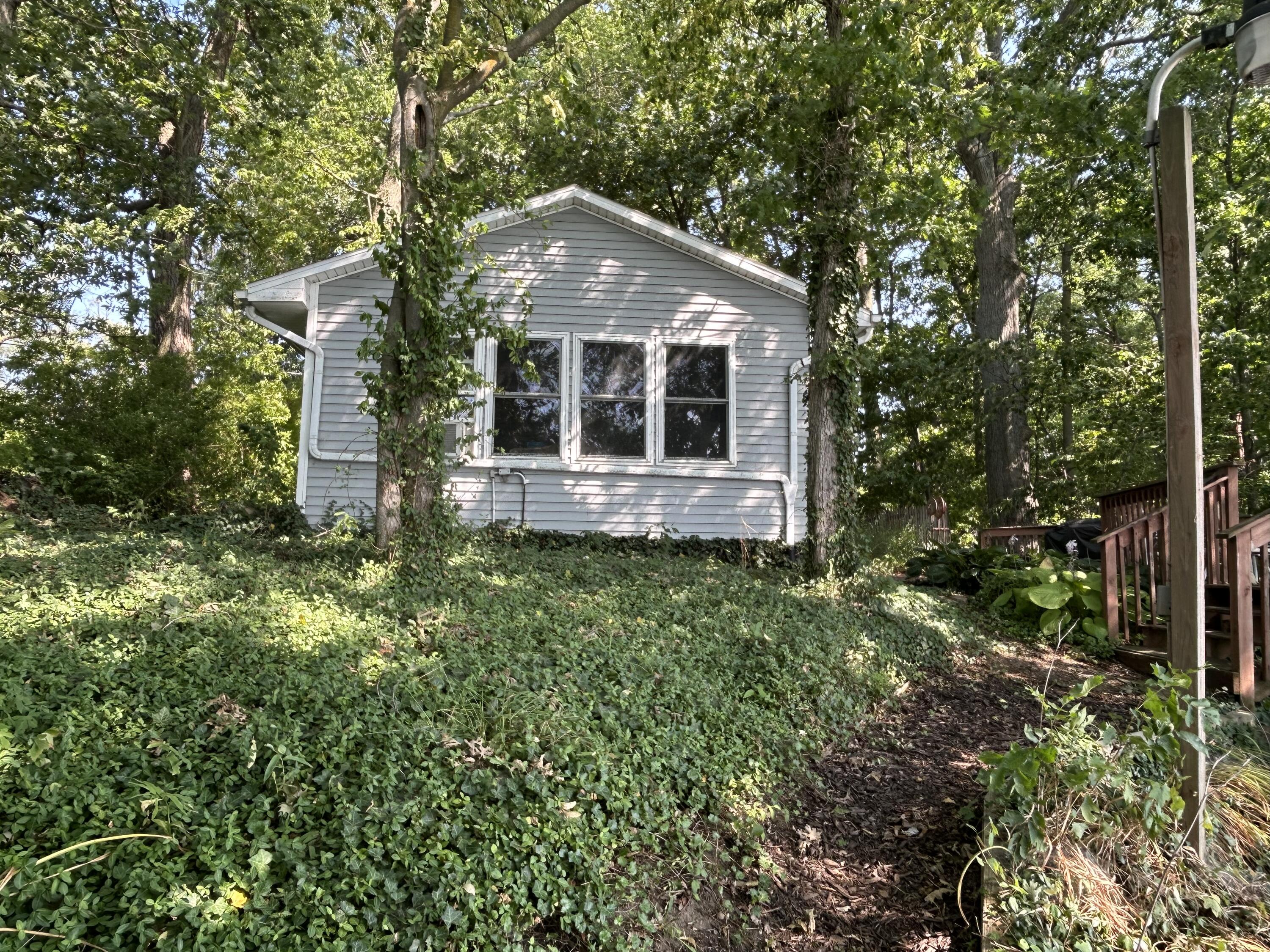 100 Tuttle Park Drive
