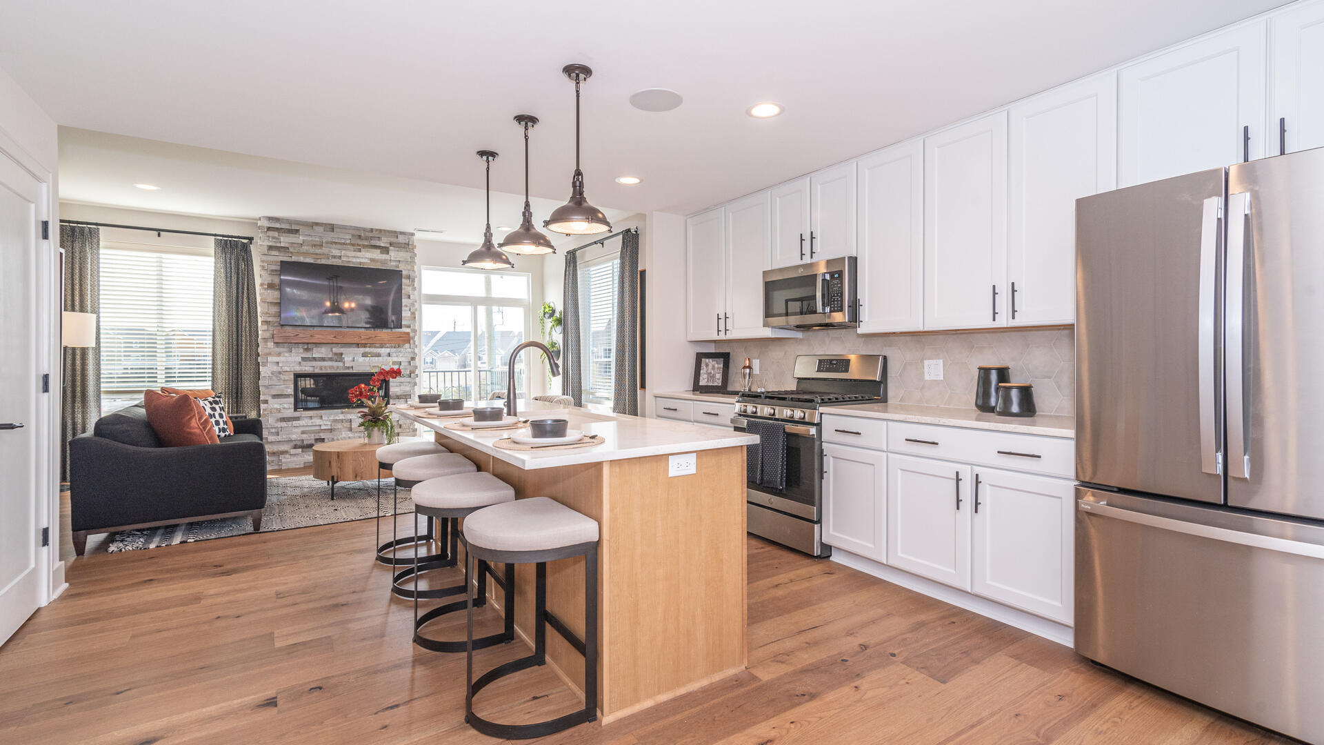 2711 Bristol Rdg Drive 1