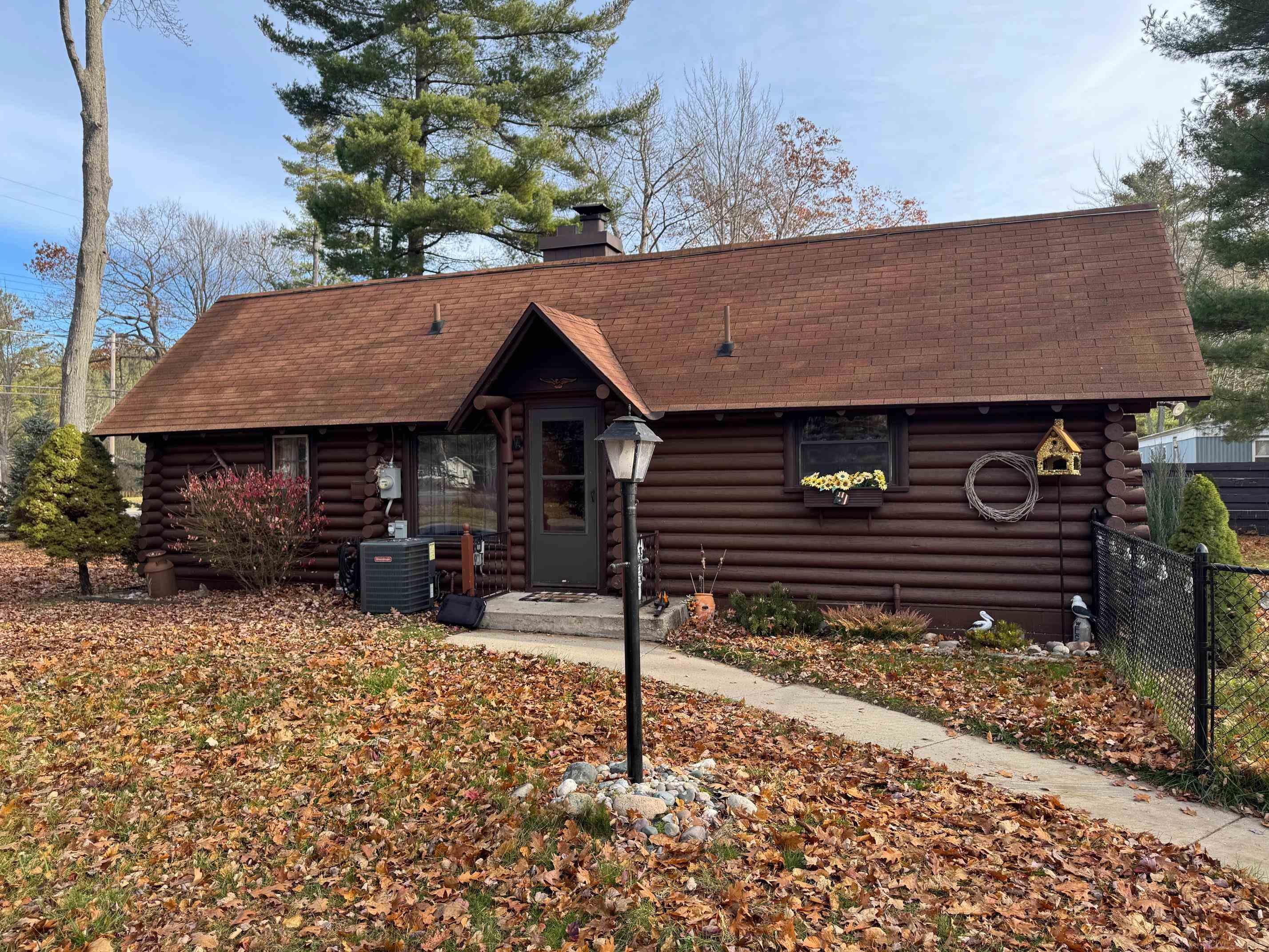 3657 E Houghton Lake Drive