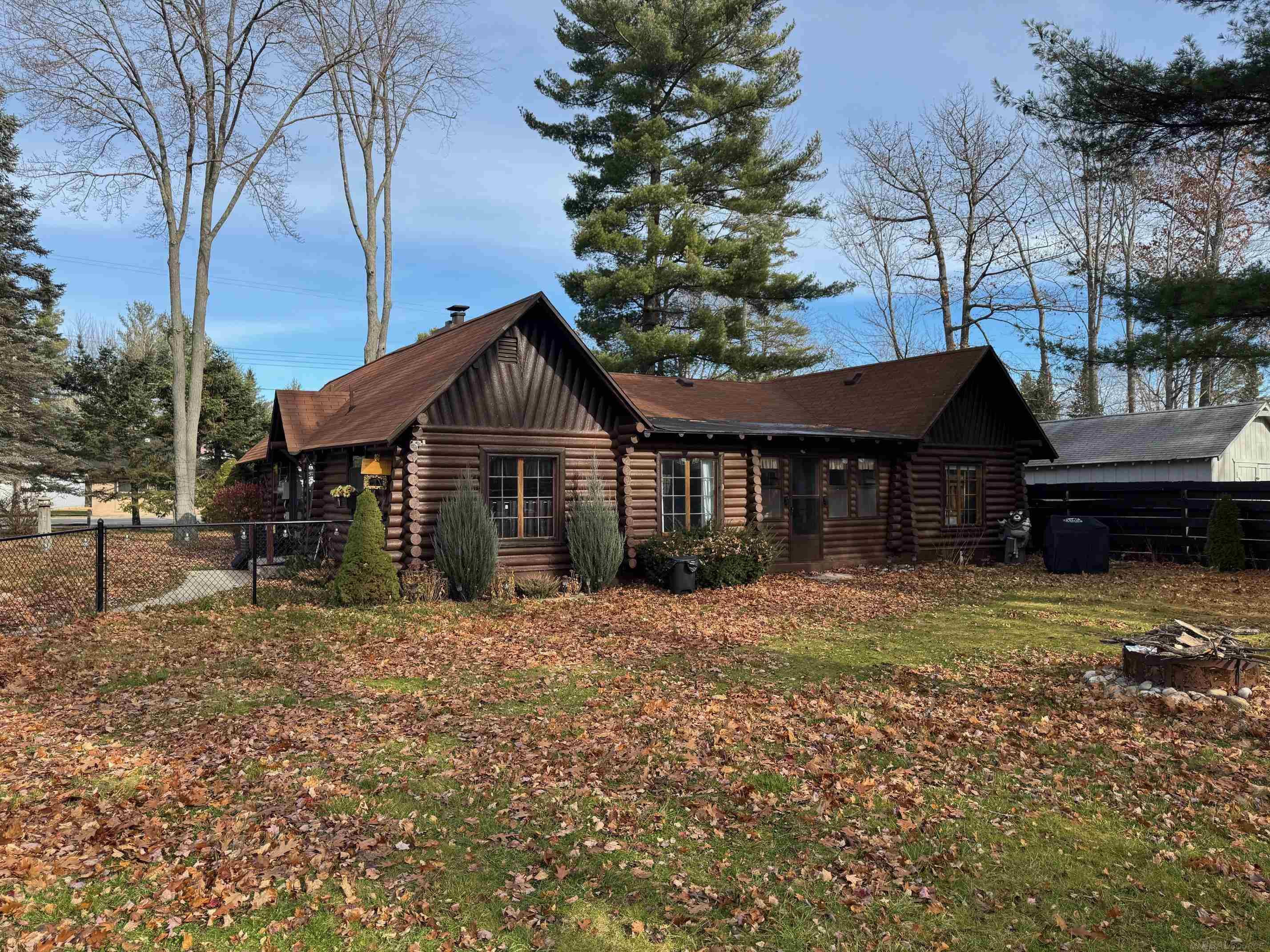 3657 E Houghton Lake Drive