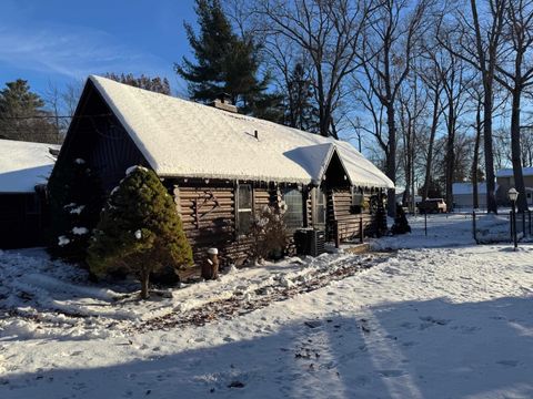 3657 E Houghton Lake Drive Unknown MI 48629