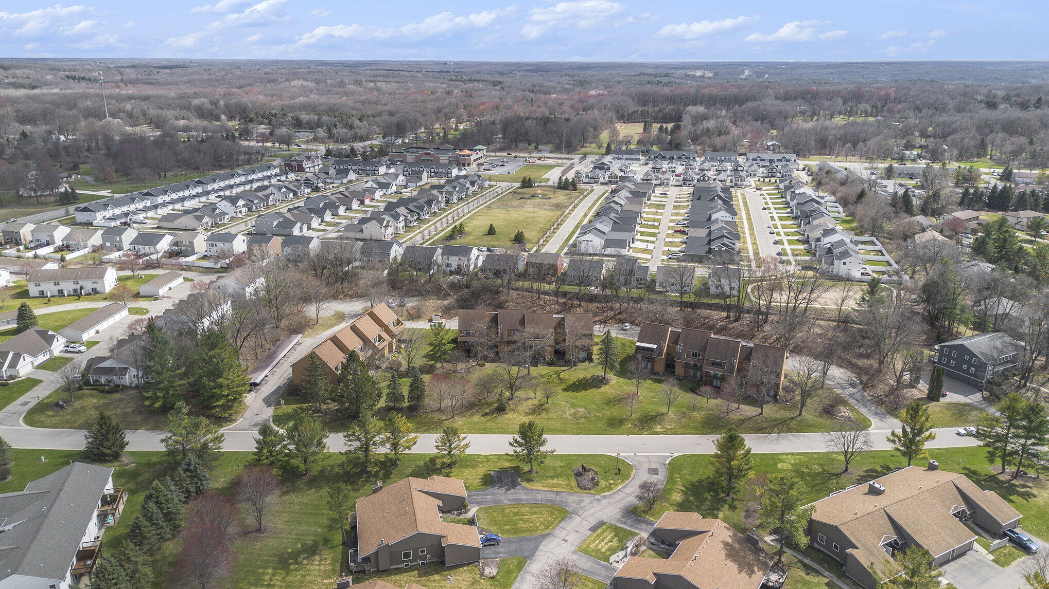 Cannon Township Kent, Michigan 49341, United States, 2 Bedrooms Bedrooms, ,1 BathroomBathrooms,Residential,Active,104754