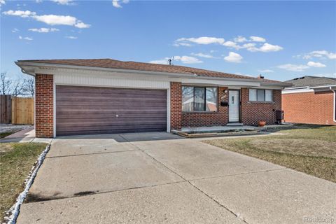 26201 Warner Avenue Warren City MI 48091