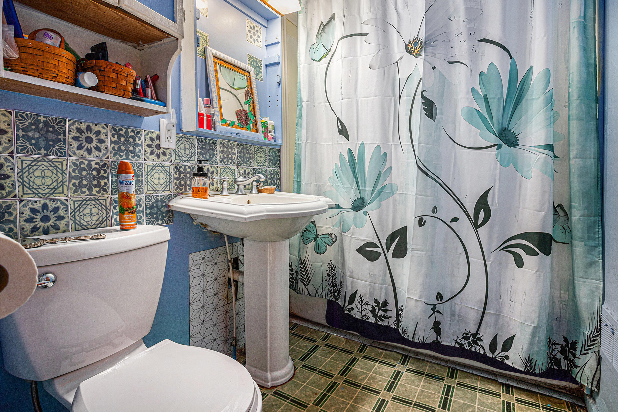 Springfield City, Michigan 49037, United States, 2 Bedrooms Bedrooms, ,1 BathroomBathrooms,Residential,Active,212869