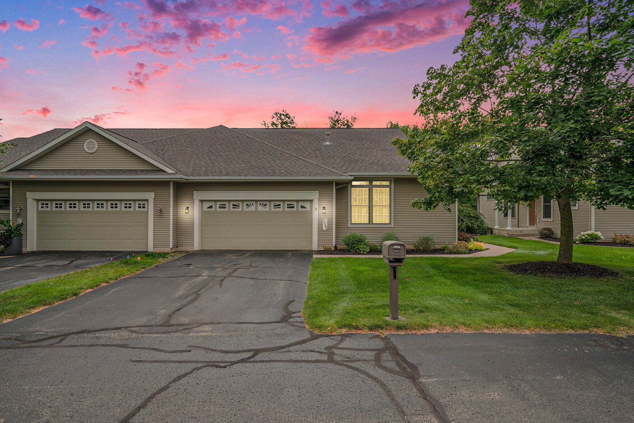 1092 Kensington Street NW