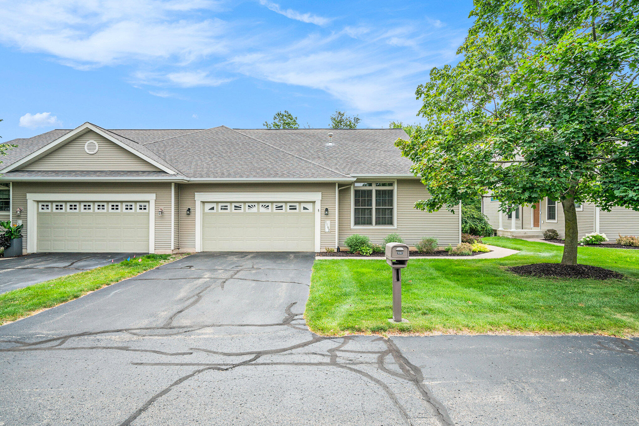 1092 Kensington Street NW