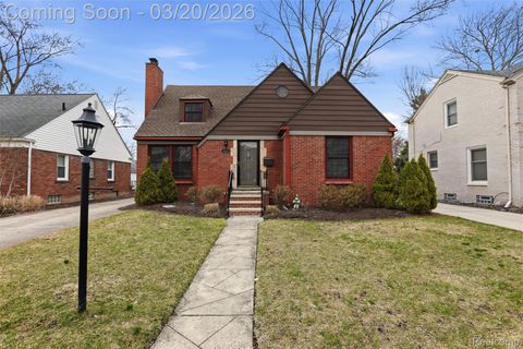 10814 Elgin Avenue Huntington Woods City MI 48070