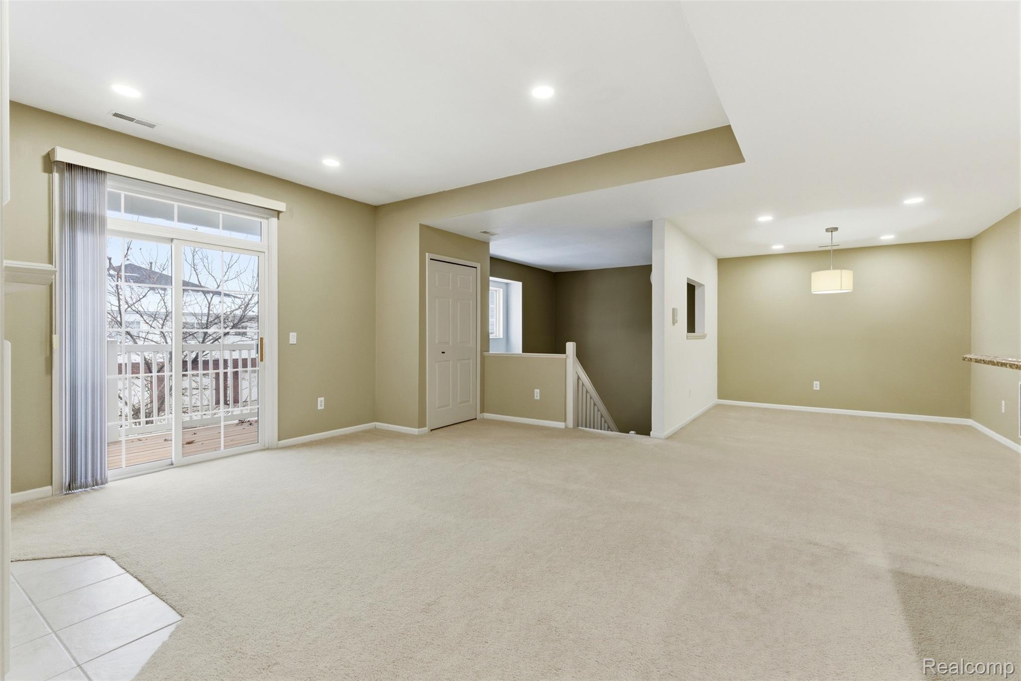 5259 Twin Oaks Drive