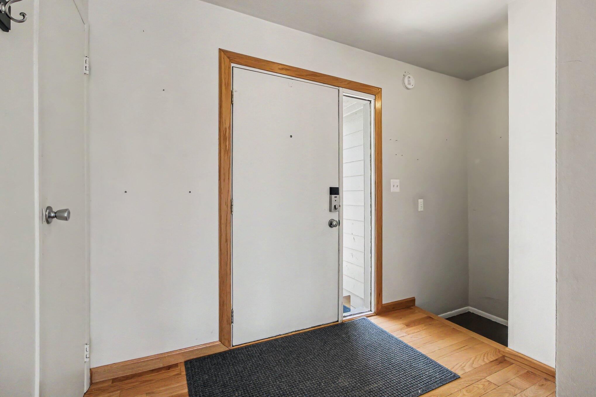761 Skynob Drive