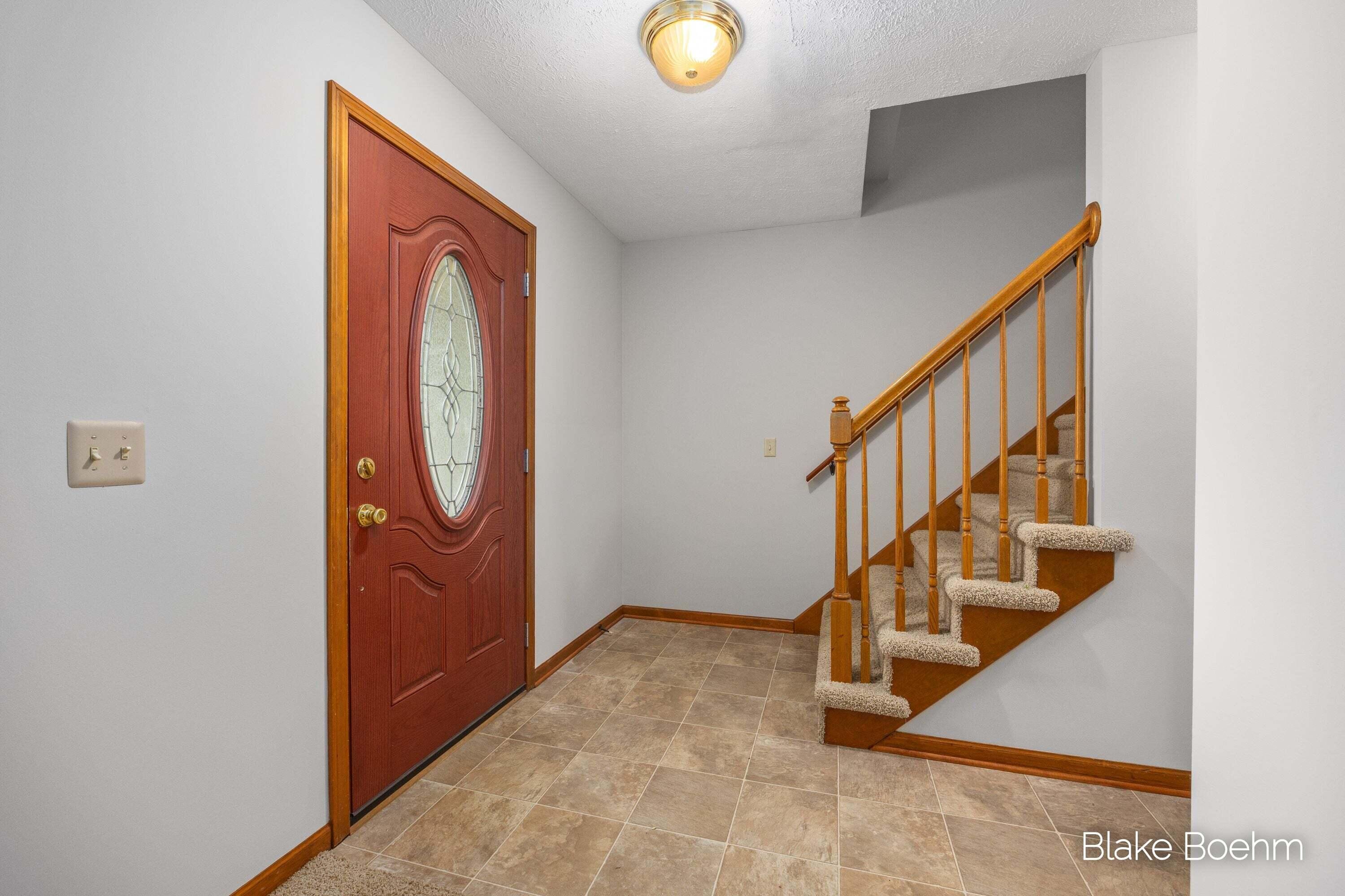 2251 Yorktown Drive SE